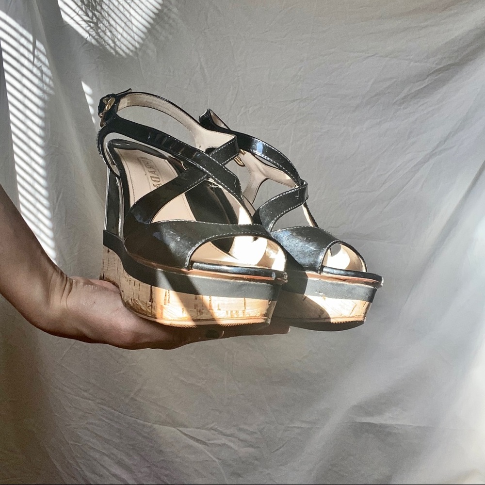 PRADA wedges - patent leather - Picture 6 of 7